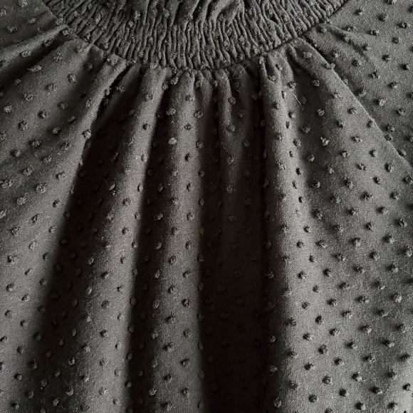 J. Crew Black Textured Swiss Dot Sleeveless Ruffle Blouse size XL - Picture 2 of 4